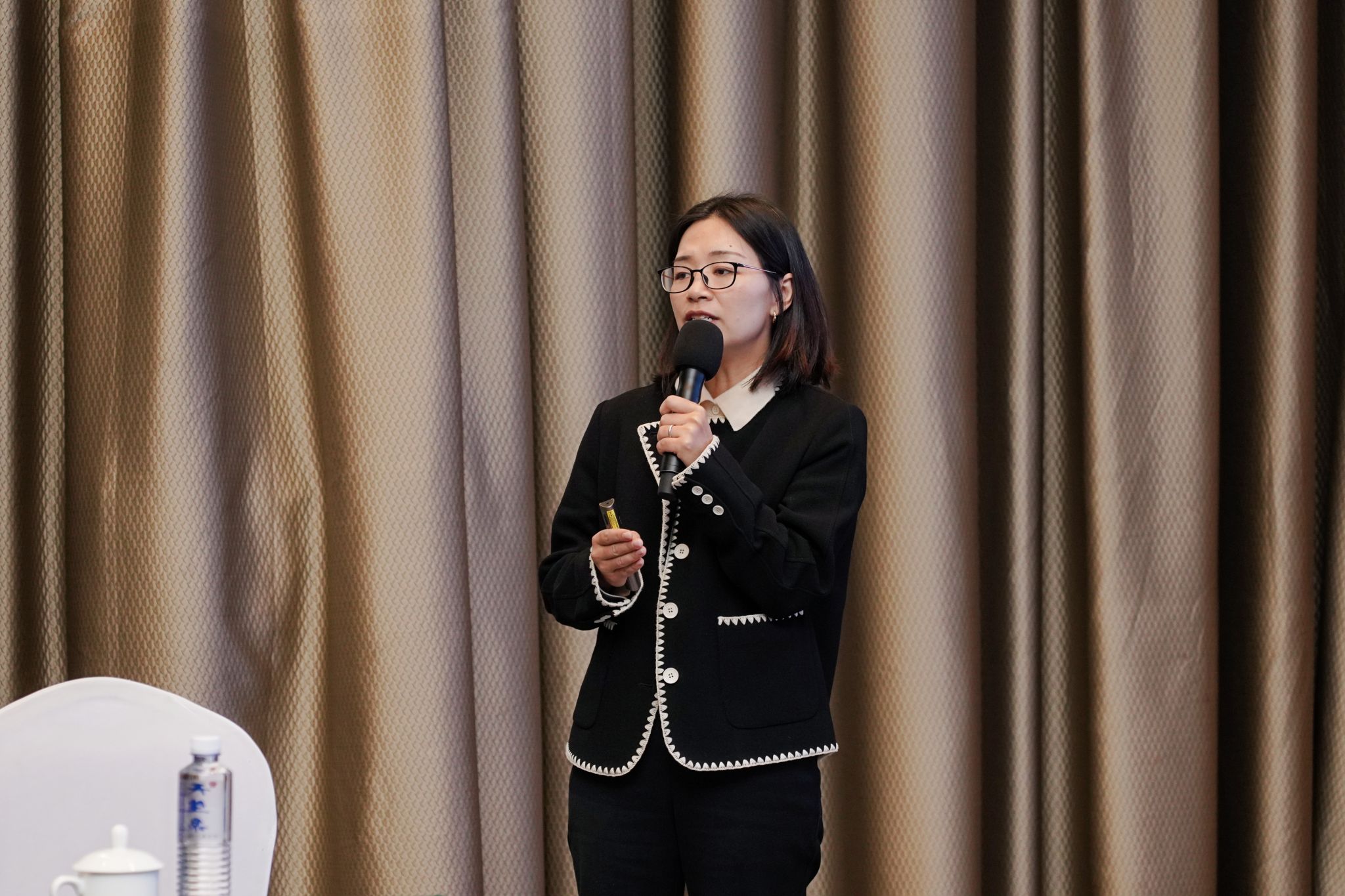 文件名称:杨三思.JPG原图大小:6.06MB