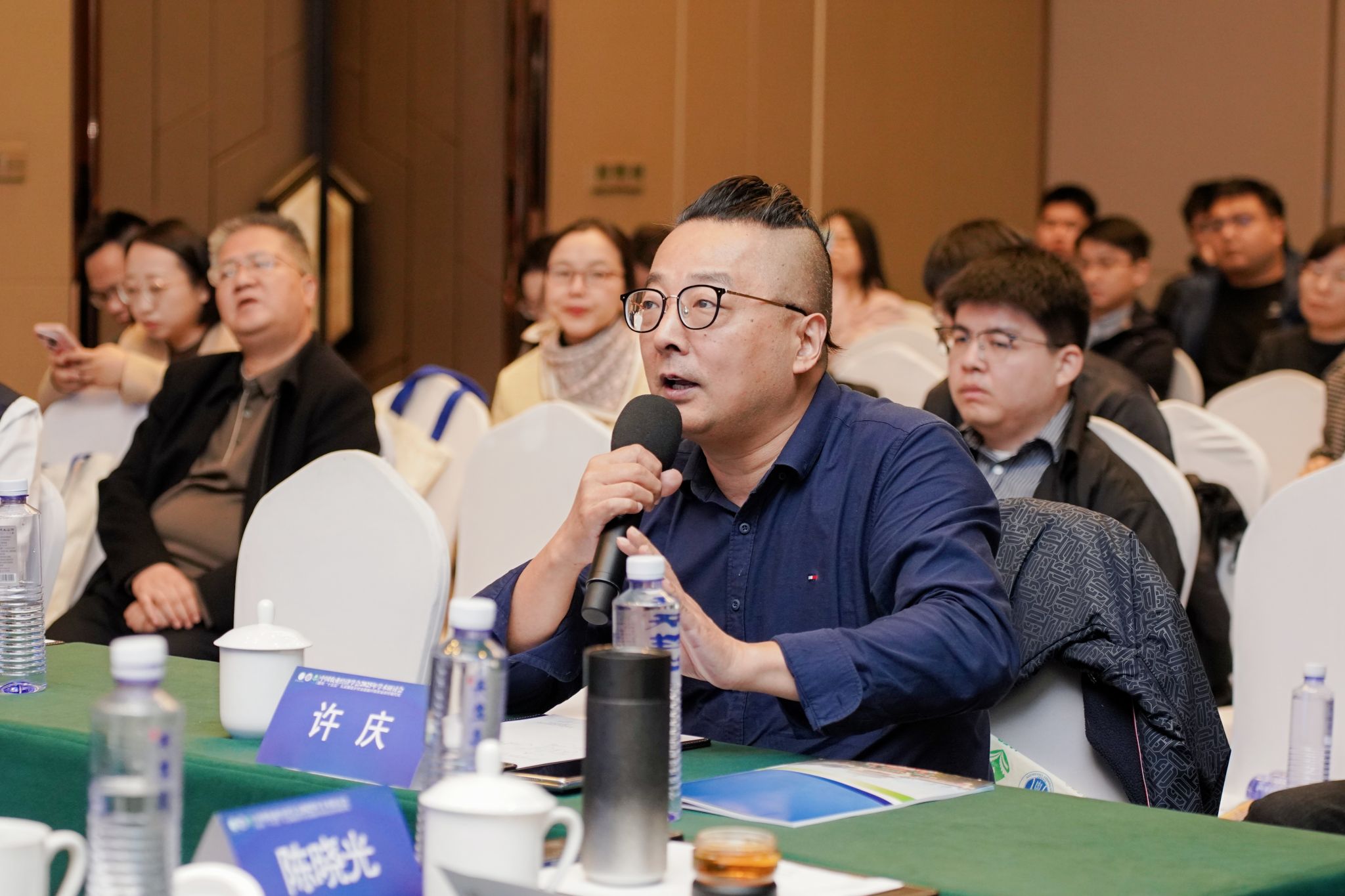 文件名称:许庆.JPG原图大小:5.23MB