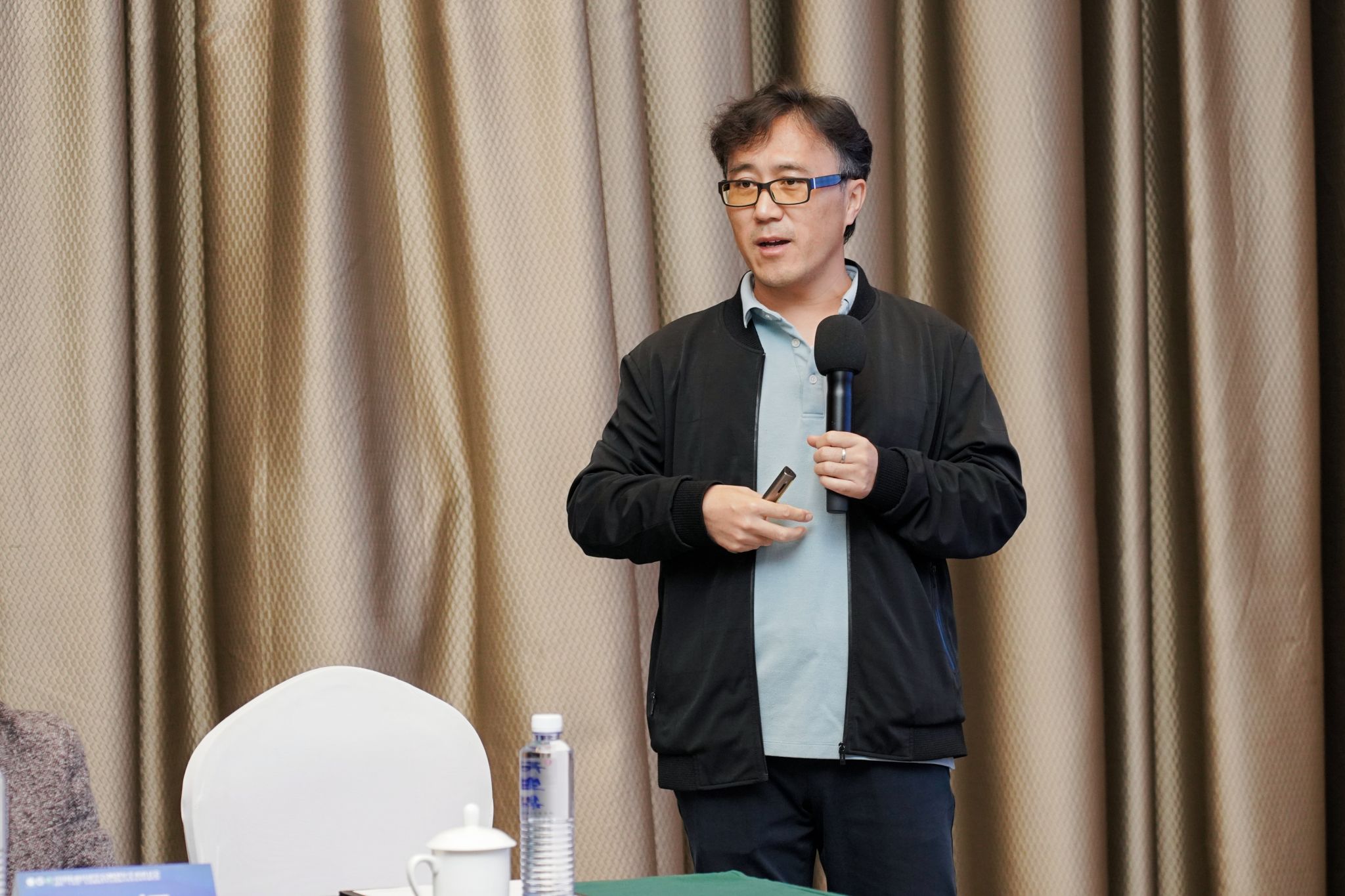 文件名称:陈晓光.JPG原图大小:5.58MB